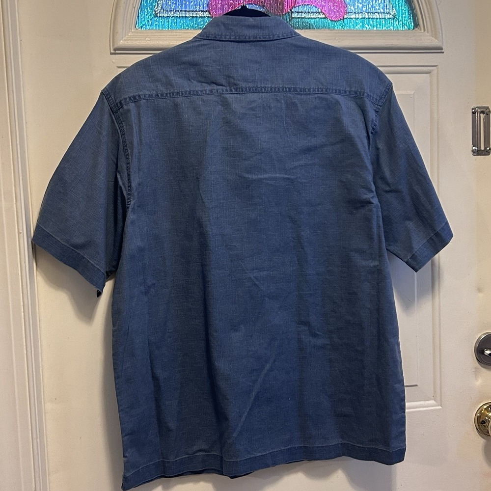 Faded Glory Blue Chambray Shirt Size Medium Short Sleeve 1 Pocket 100% Cotton - Picture 6 of 9